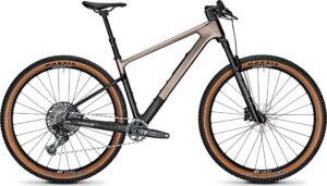 Bicicleta Focus Raven 8.9 2024 scaled 1.jpg