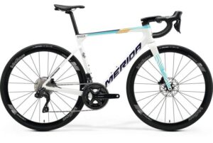Bicicleta Merida Scultura 5000 2026.jpg