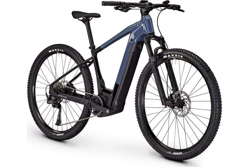 bicicleta focus jarifa 68 2024 1.jpg