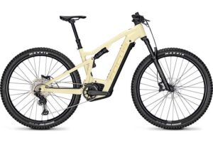 bicicleta focus thron 68 2023.jpg