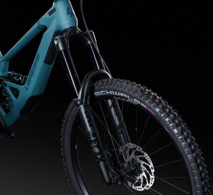 bicicleta lapierre spicy cf 79 2025 3.jpg
