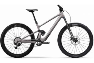 bicicleta lapierre zesty cf 79 2026.jpg