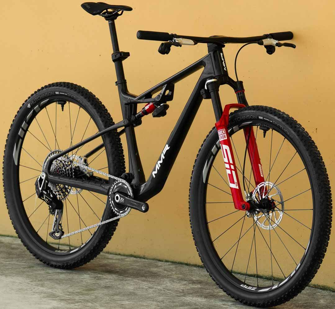 bicicleta mmr kenta sl ltd 2025 1.jpg